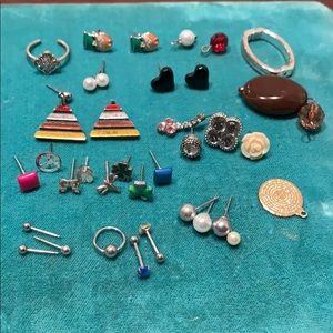 Earring and mixed lot🟣